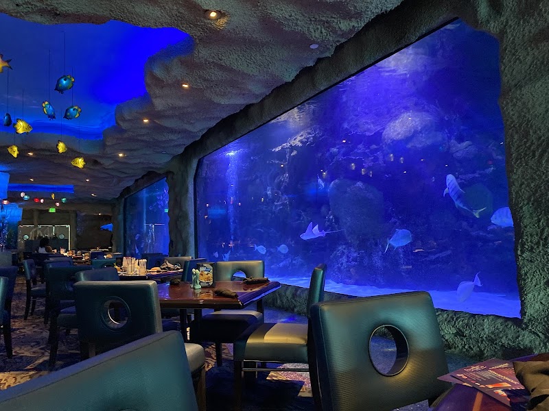 Aquarium Restaurant