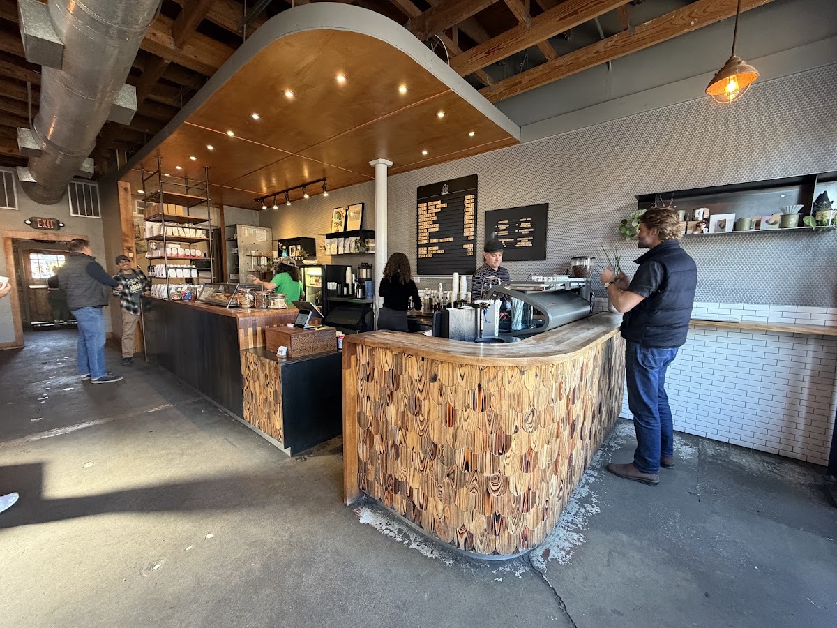 Catalina Coffee — Cafe